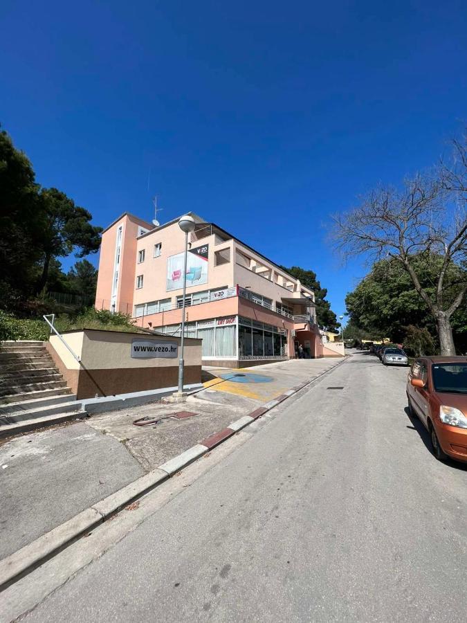 Apartmani Lorena بولا المظهر الخارجي الصورة